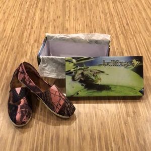 Bullfrogs Pink and Brown Woodsy Shoes
